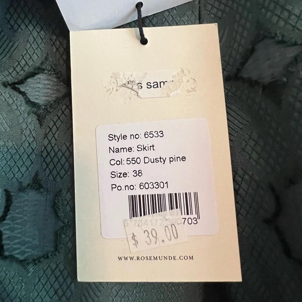 Rosemunde nwt line